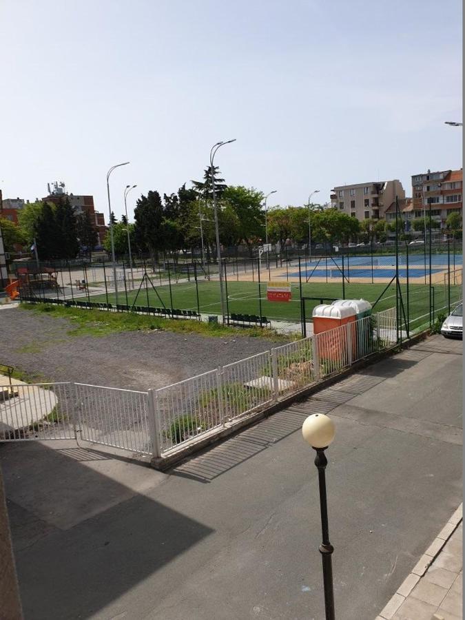 Анси Pomorie Luaran gambar